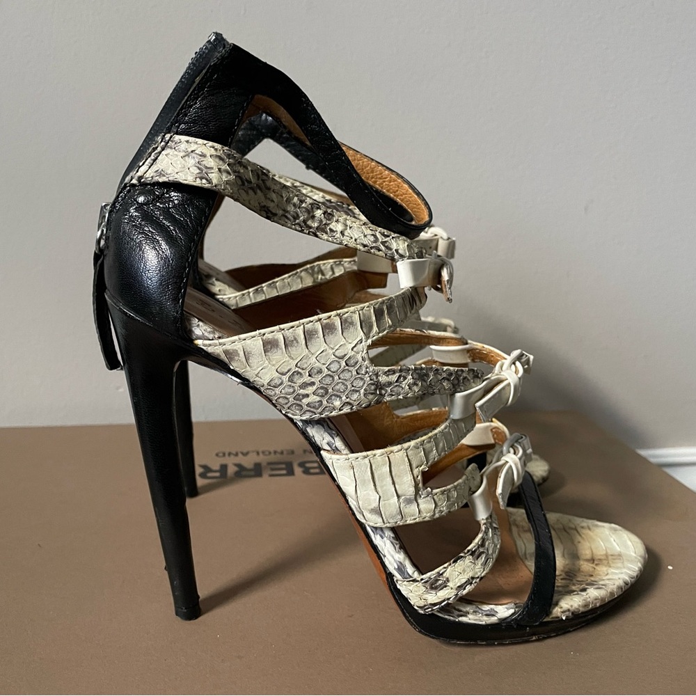 L.A.M.B. Caged Strappy Heels Snake Print size 8.5